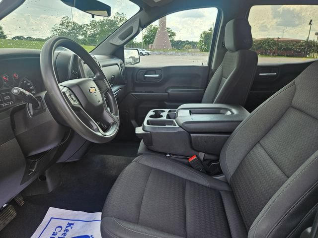 Used 2023 Chevrolet Silverado 1500 Custom w/ LPO, Dark Essentials Package AWD/4WD image 9
