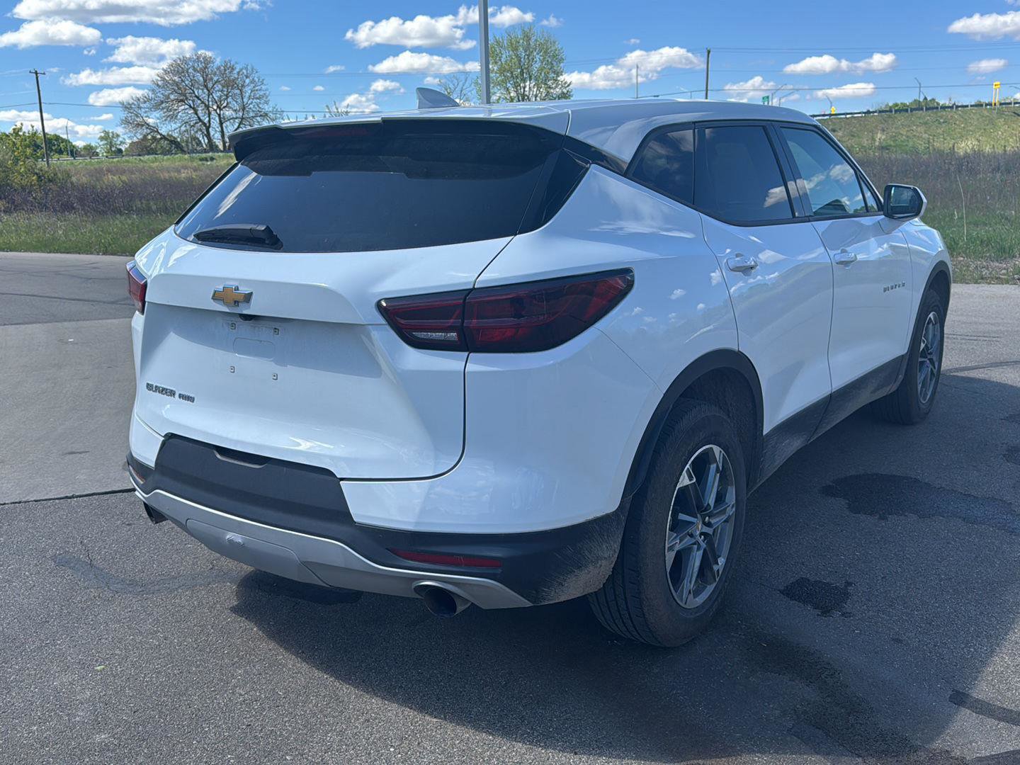 Used 2025 Chevrolet Blazer LT AWD/4WD image 6