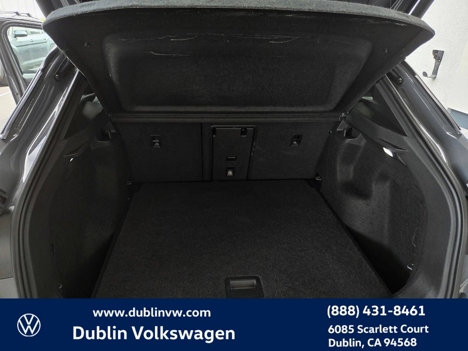 Used 2023 Volkswagen ID.4 Pro S RWD image 22