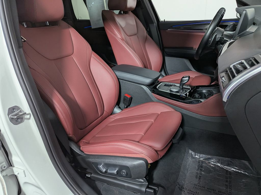 Certified 2024 BMW X4 M40i w/ Premium Package AWD/4WD image 34
