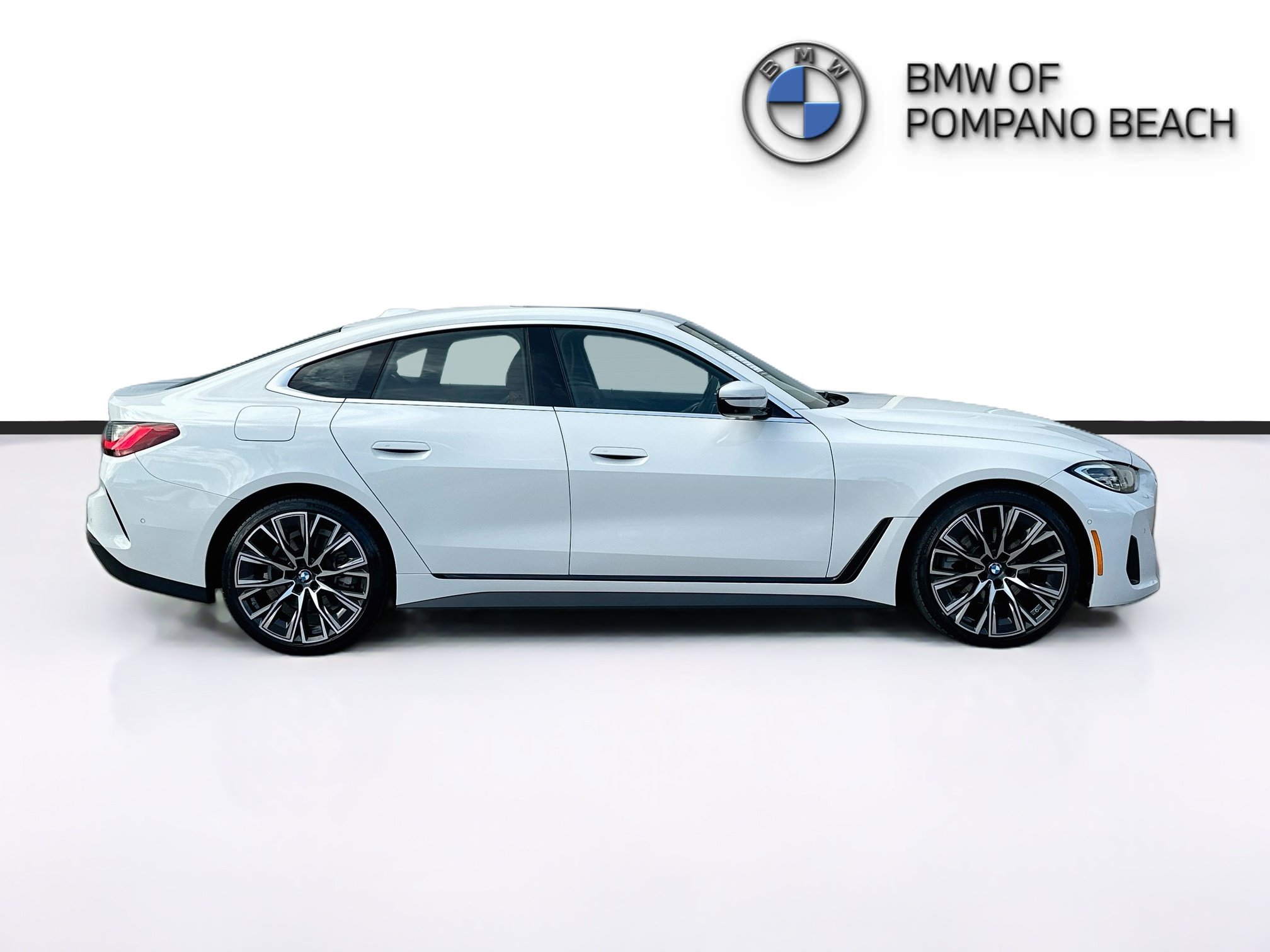 Used 2024 BMW 430i Gran Coupe w/ Premium Package RWD image 8