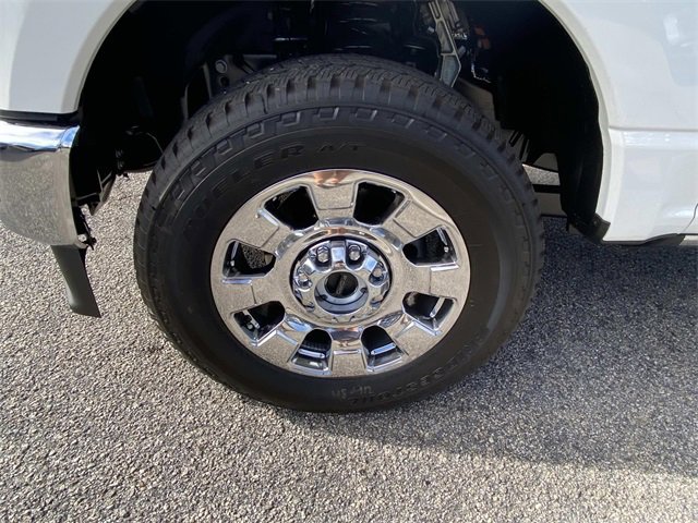 New 2026 Ford F250 King Ranch image 7