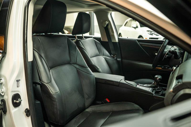 Used 2022 Lexus ES 250 w/ Premium Package AWD/4WD image 13