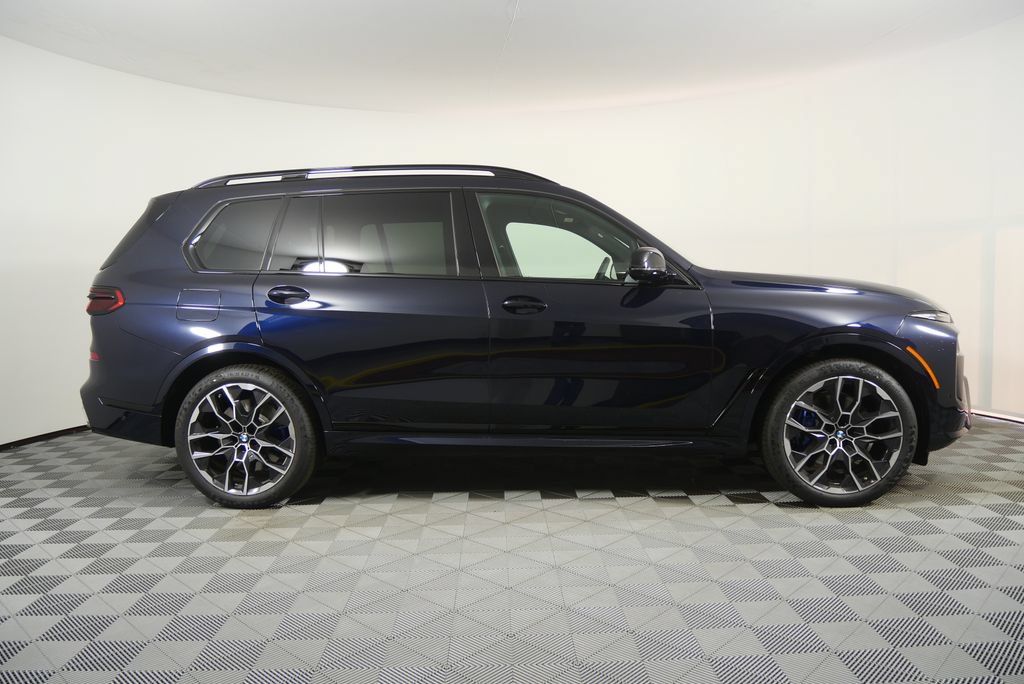 New 2026 BMW X7 M60i AWD/4WD image 2