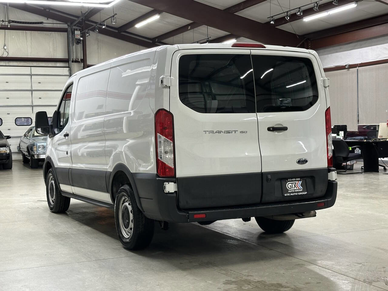 Used 2020 Ford Transit 150 T-150 image 4