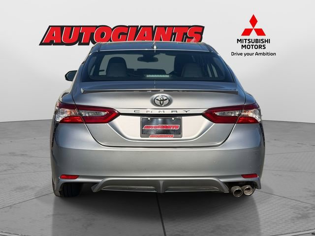 Used 2020 Toyota Camry SE image 3