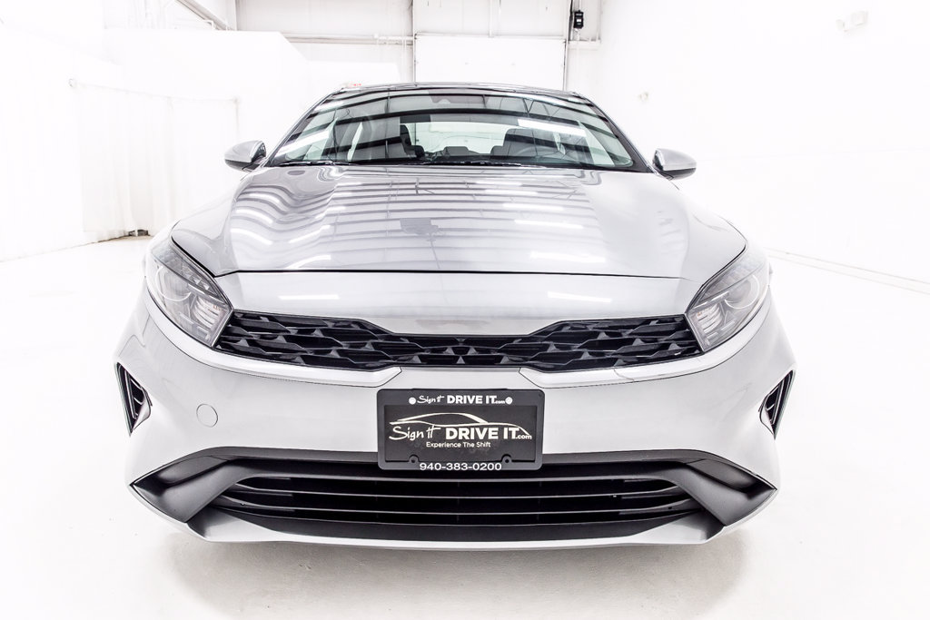 Used 2024 Kia Forte LXS FWD image 10