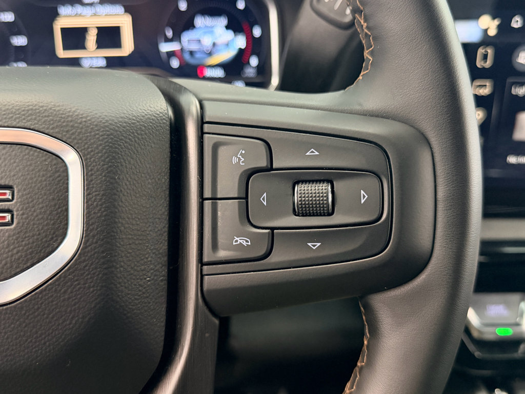 Used 2025 GMC Sierra 2500 AT4 image 21