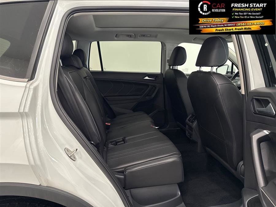Used 2022 Volkswagen Tiguan SE image 67