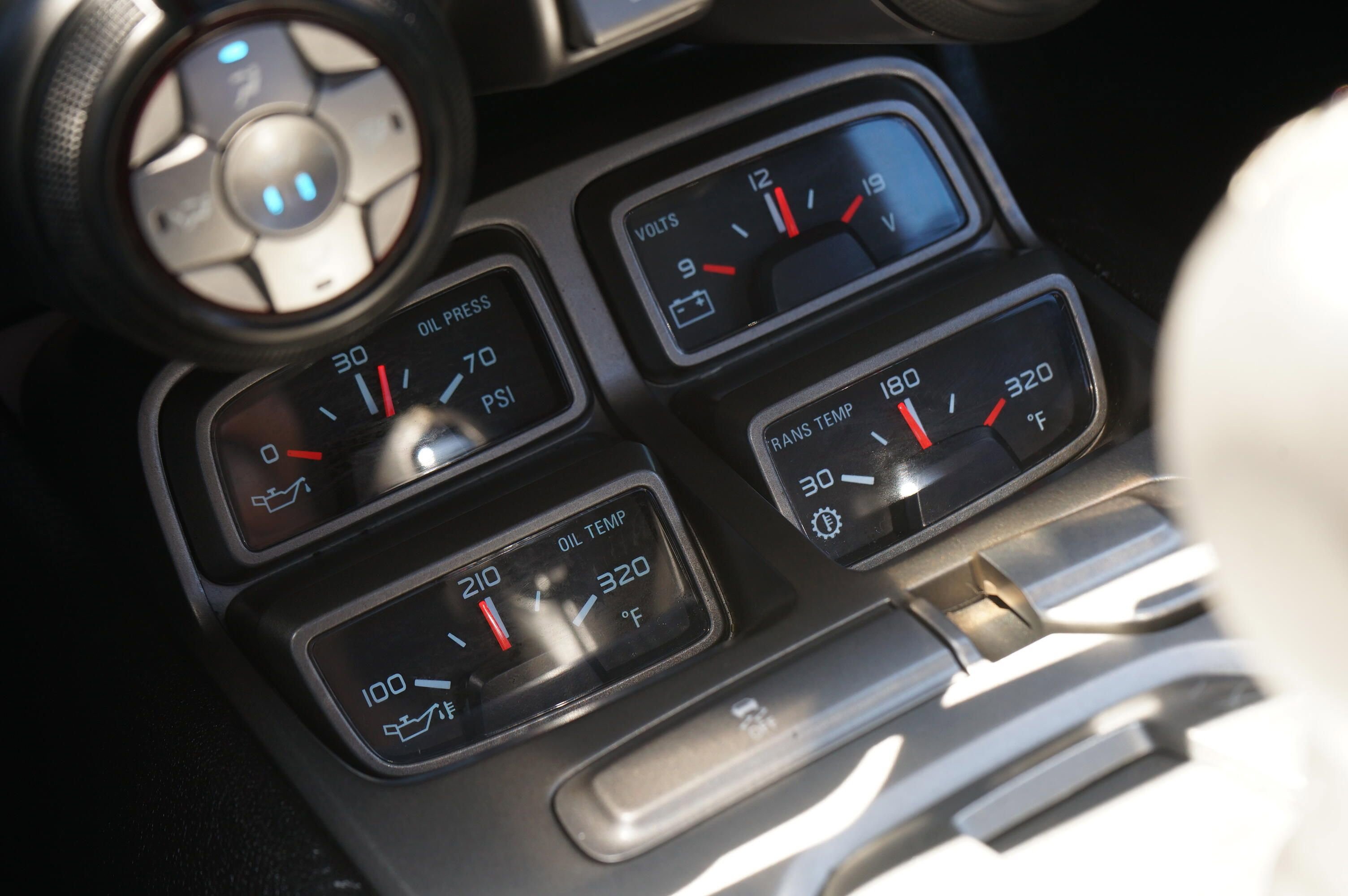 Used 2015 Chevrolet Camaro SS w/ Green Flash Special Edition RWD image 25