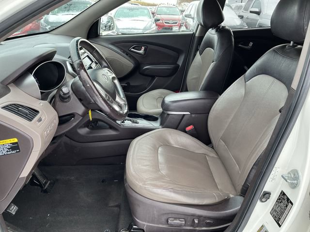Used 2012 Hyundai Tucson Limited image 15