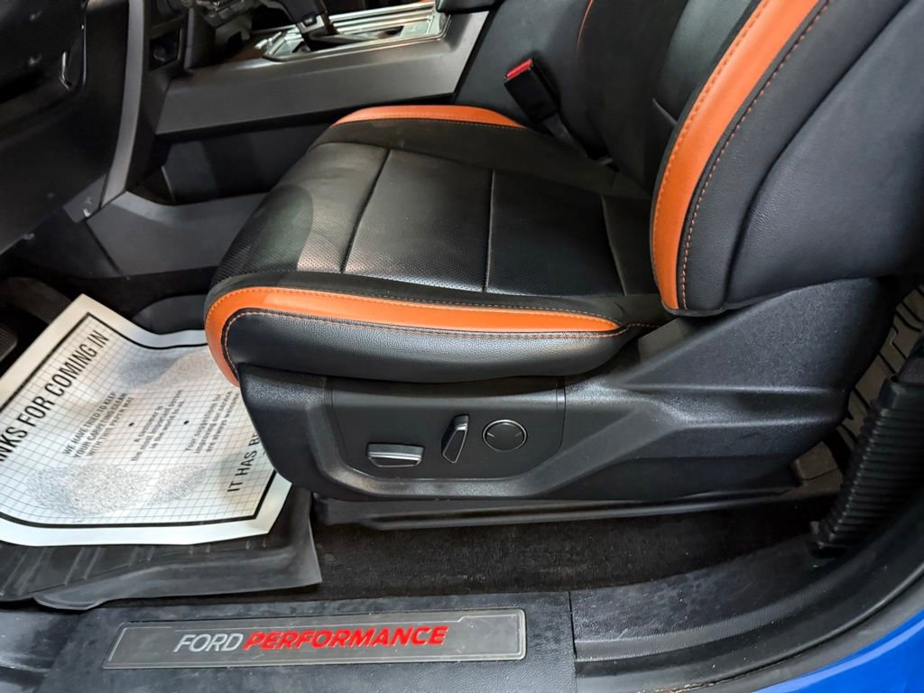 Used 2017 Ford F150 Raptor w/ Equipment Group 802A Luxury image 17