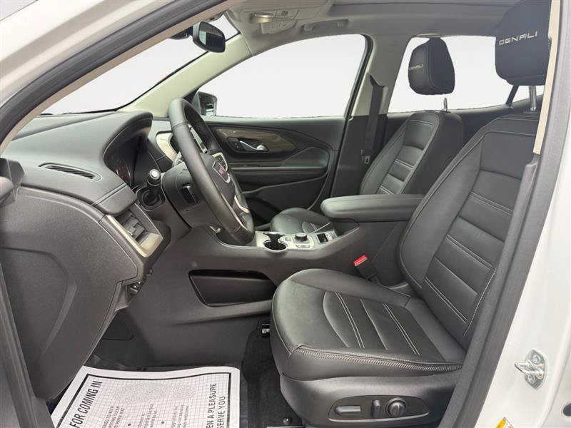 Used 2024 GMC Terrain Denali w/ LPO, Floor Liner Package AWD/4WD image 10
