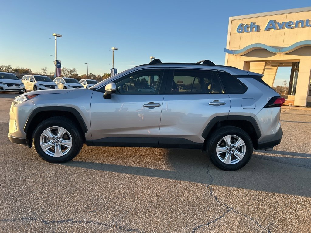 Used 2019 Toyota RAV4 XLE image 8