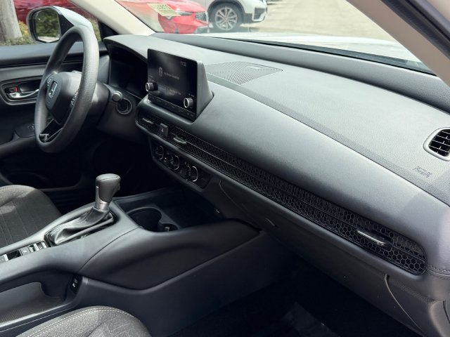 Used 2025 Honda HR-V LX image 17