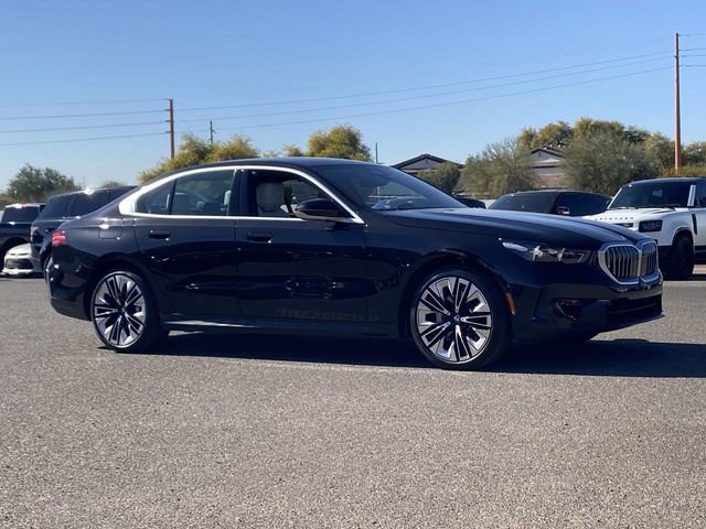 Used 2025 BMW 530i RWD image 4