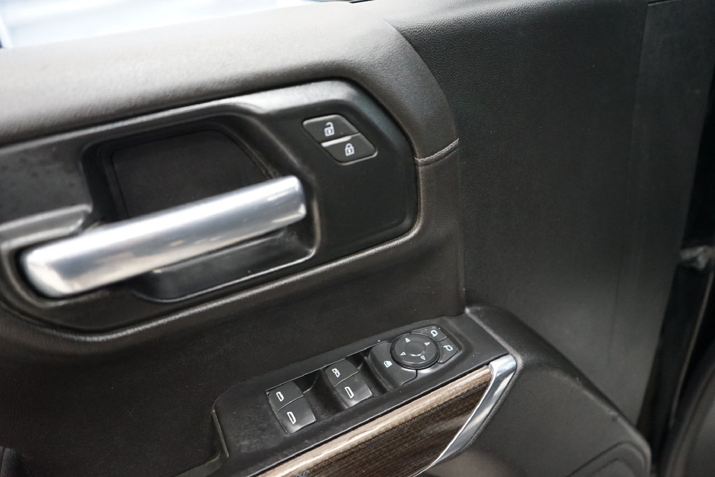 Used 2020 Chevrolet Silverado 1500 LT w/ All-Star Edition AWD/4WD image 23