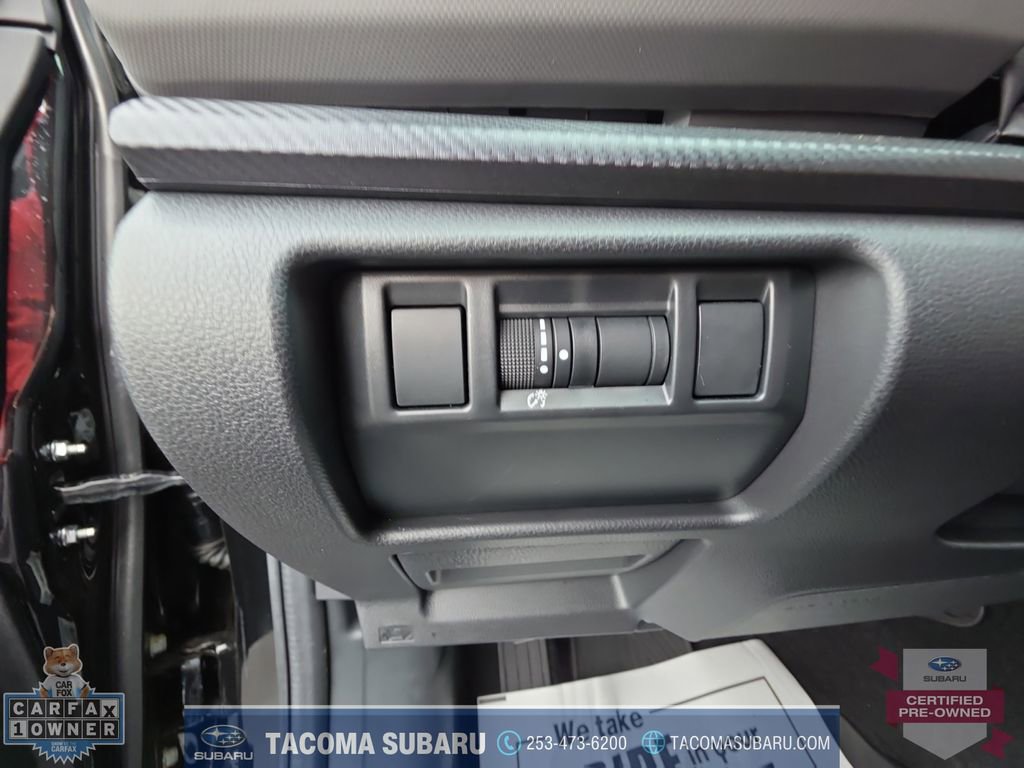 Certified 2025 Subaru Crosstrek 2.5i Limited w/ Crosstrek Mirror Package image 24