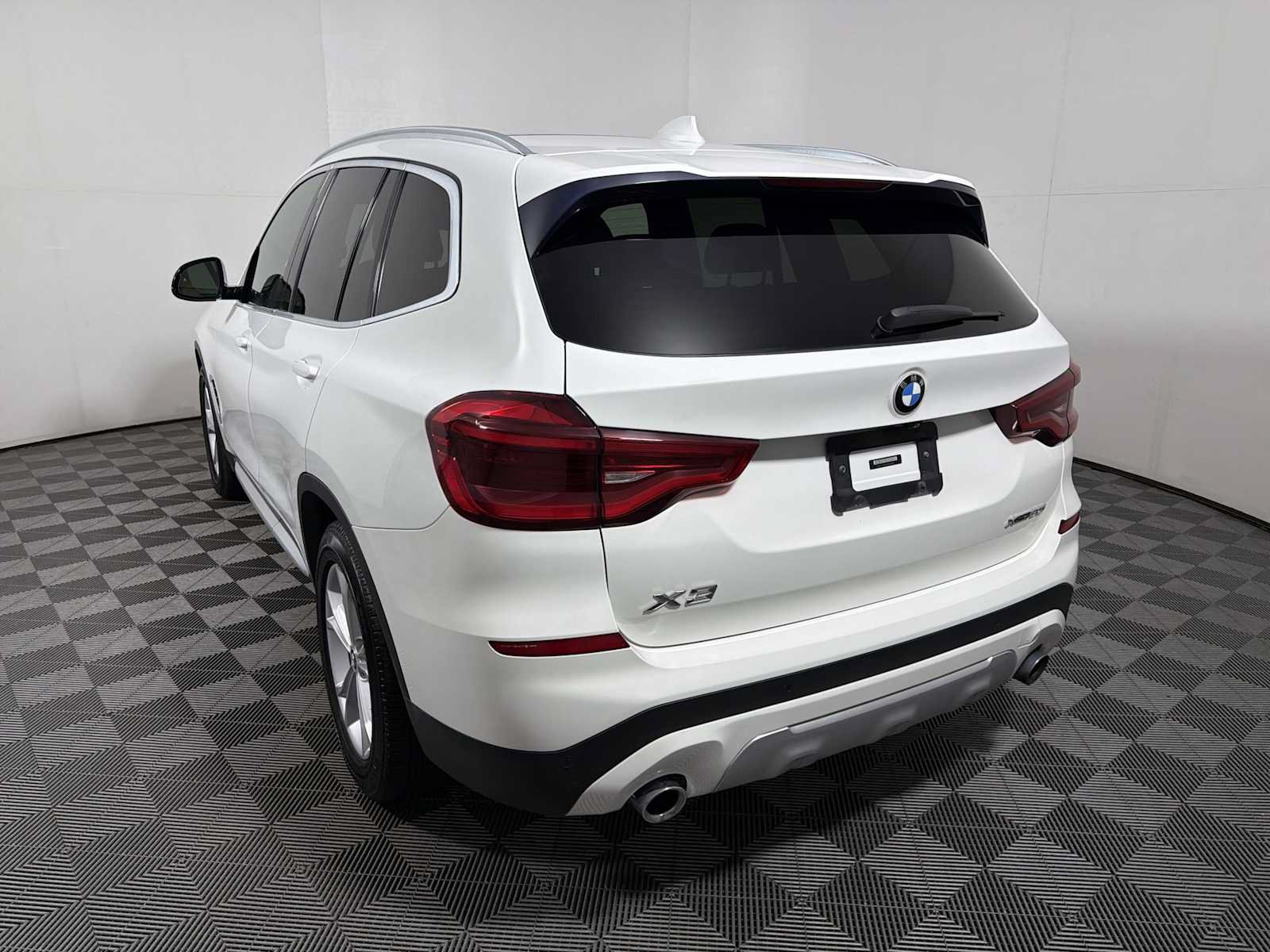 Used 2020 BMW X3 xDrive30i w/ Convenience Package AWD/4WD image 5