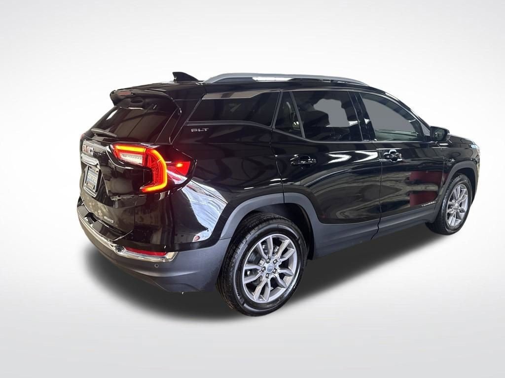 Certified 2024 GMC Terrain SLT w/ LPO, Floor Liner Package AWD/4WD image 5