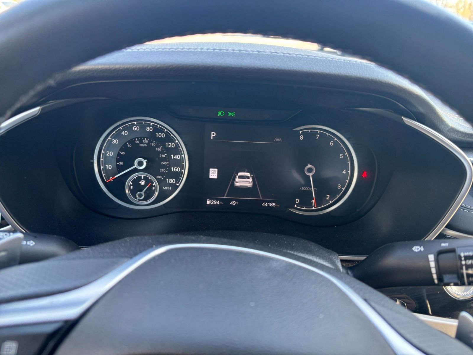 Used 2025 Genesis G70 2.5T image 40