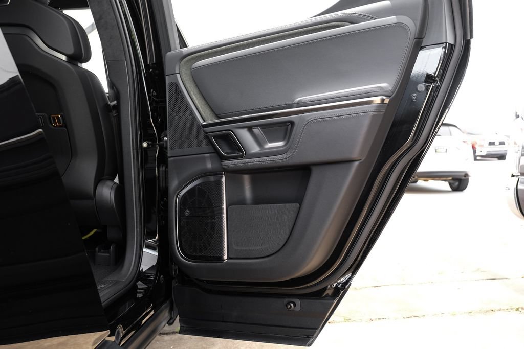 Used 2023 Rivian R1T Adventure AWD/4WD image 51