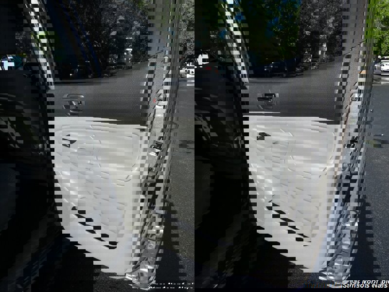 Used 2014 Toyota Tacoma PreRunner w/ SR5 Package image 54