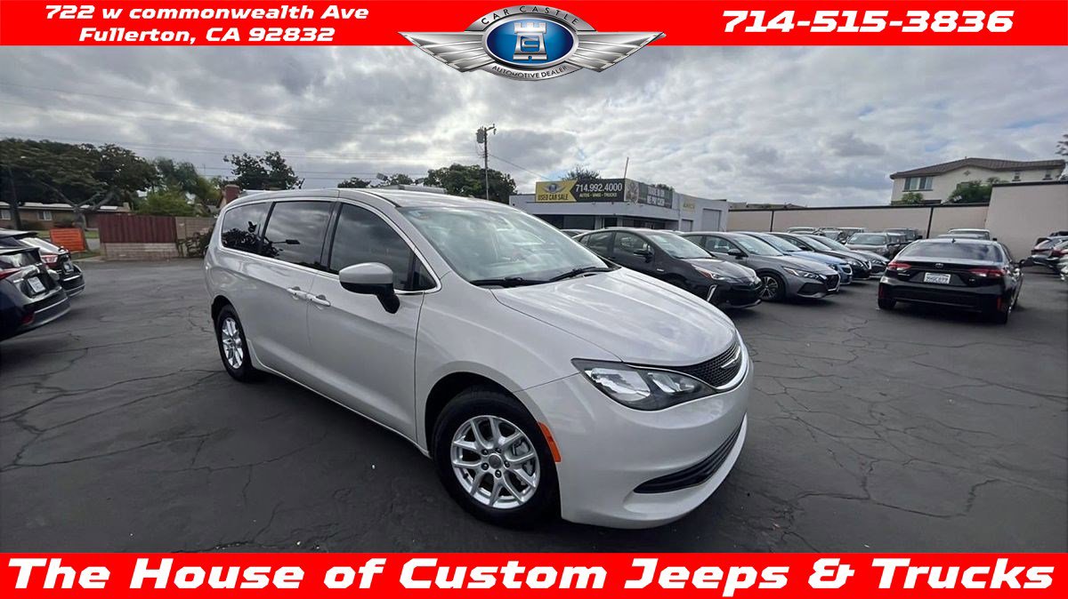Used 2017 Chrysler Pacifica Touring