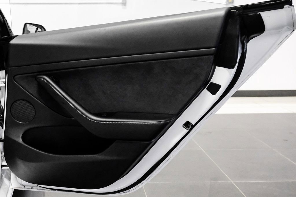 Used 2021 Tesla Model 3 Standard Range Plus image 35