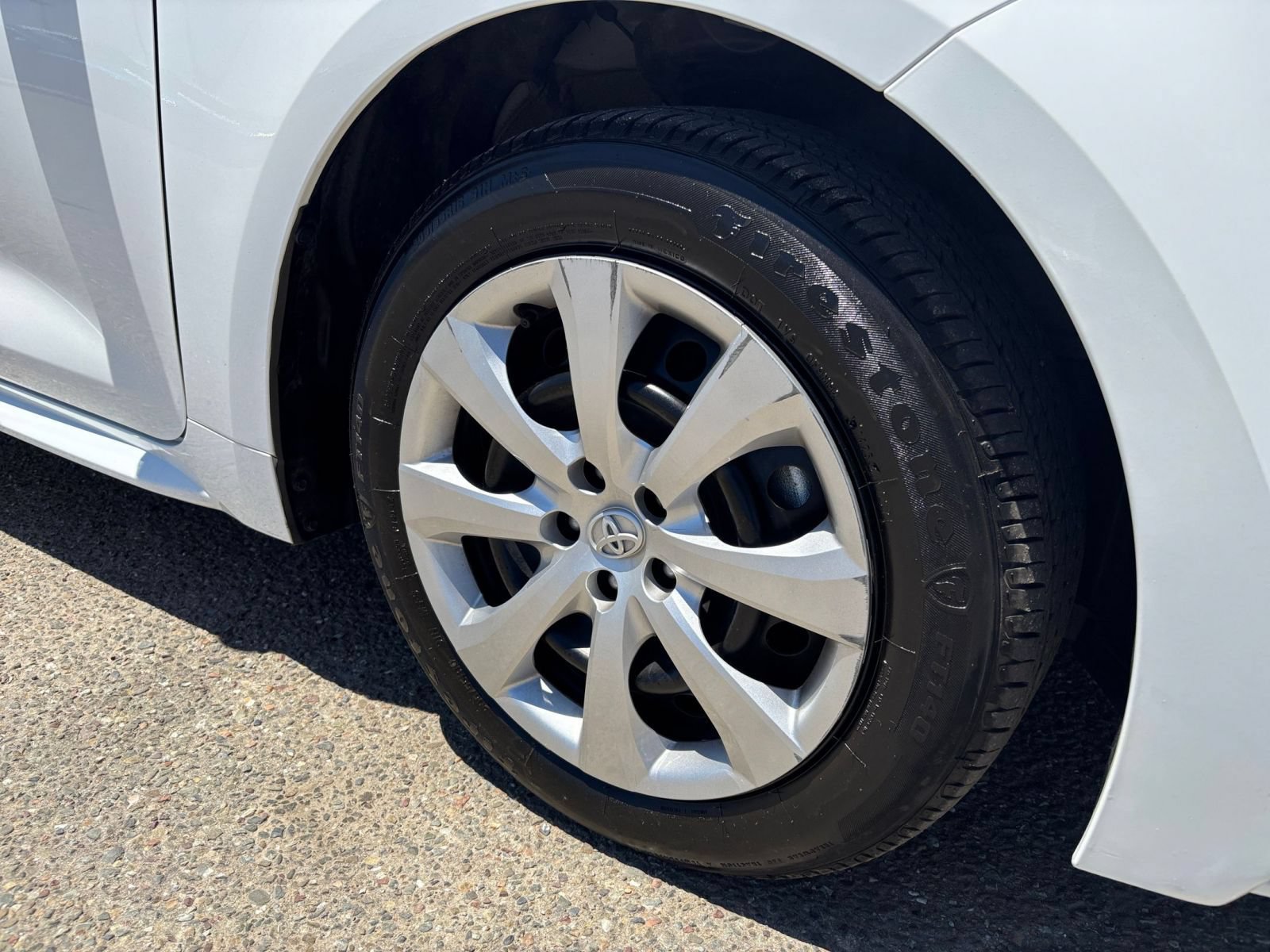 Used 2025 Toyota Corolla LE FWD image 51