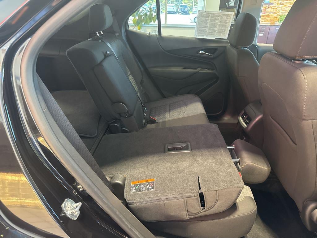 Used 2023 Chevrolet Equinox LT AWD/4WD image 34