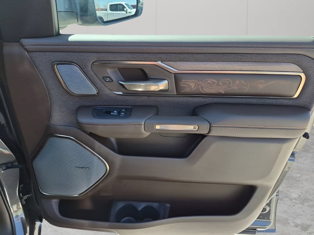 New 2026 RAM 1500 Limited AWD/4WD image 16