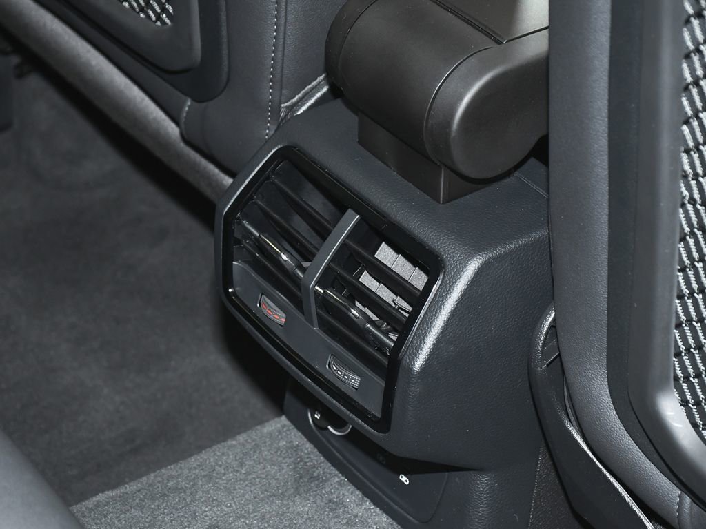 Used 2020 Audi Q3 2.0T Premium Plus w/ Premium Plus Package image 47