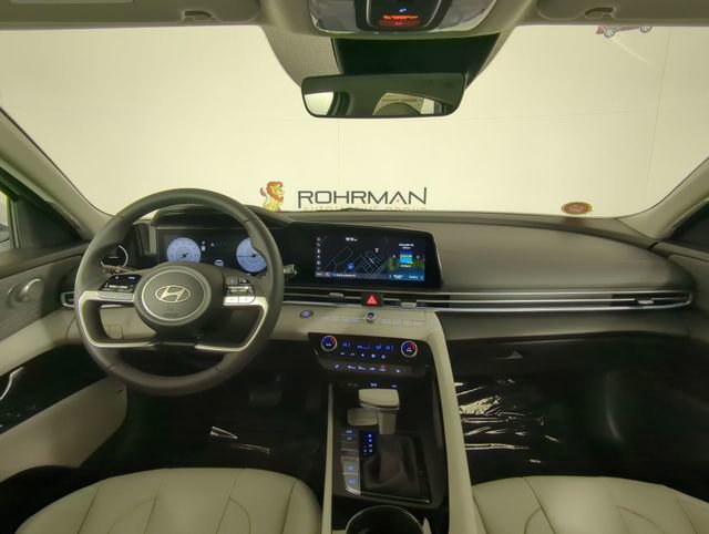 New 2026 Hyundai Elantra Limited image 19