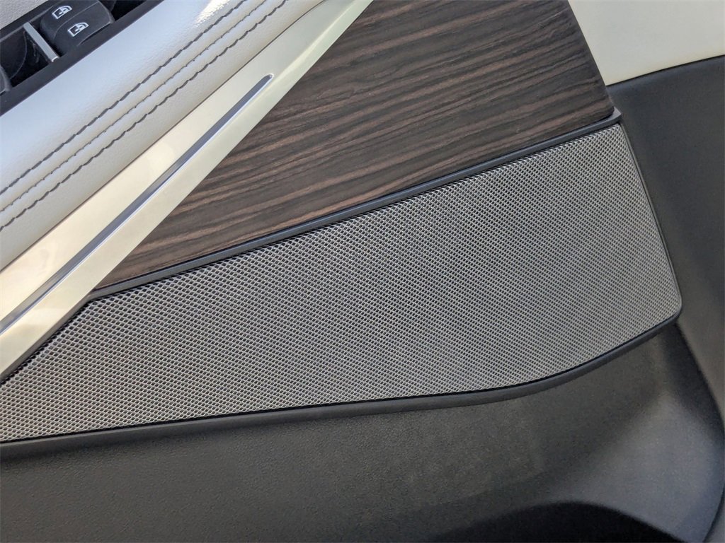 New 2026 BMW X5 sDrive40i image 12