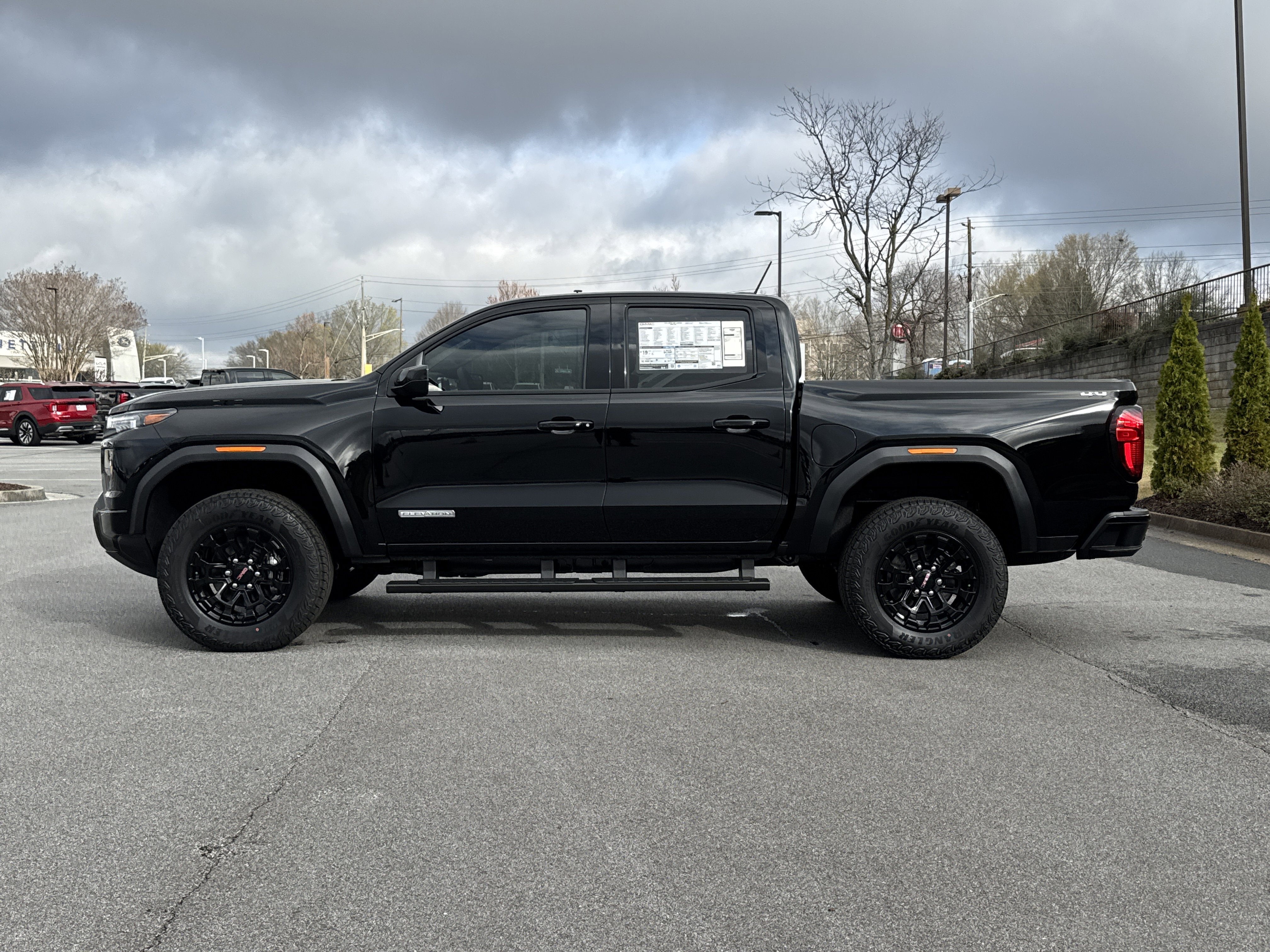 New 2026 GMC Canyon Elevation w/ Convenience Package image 7