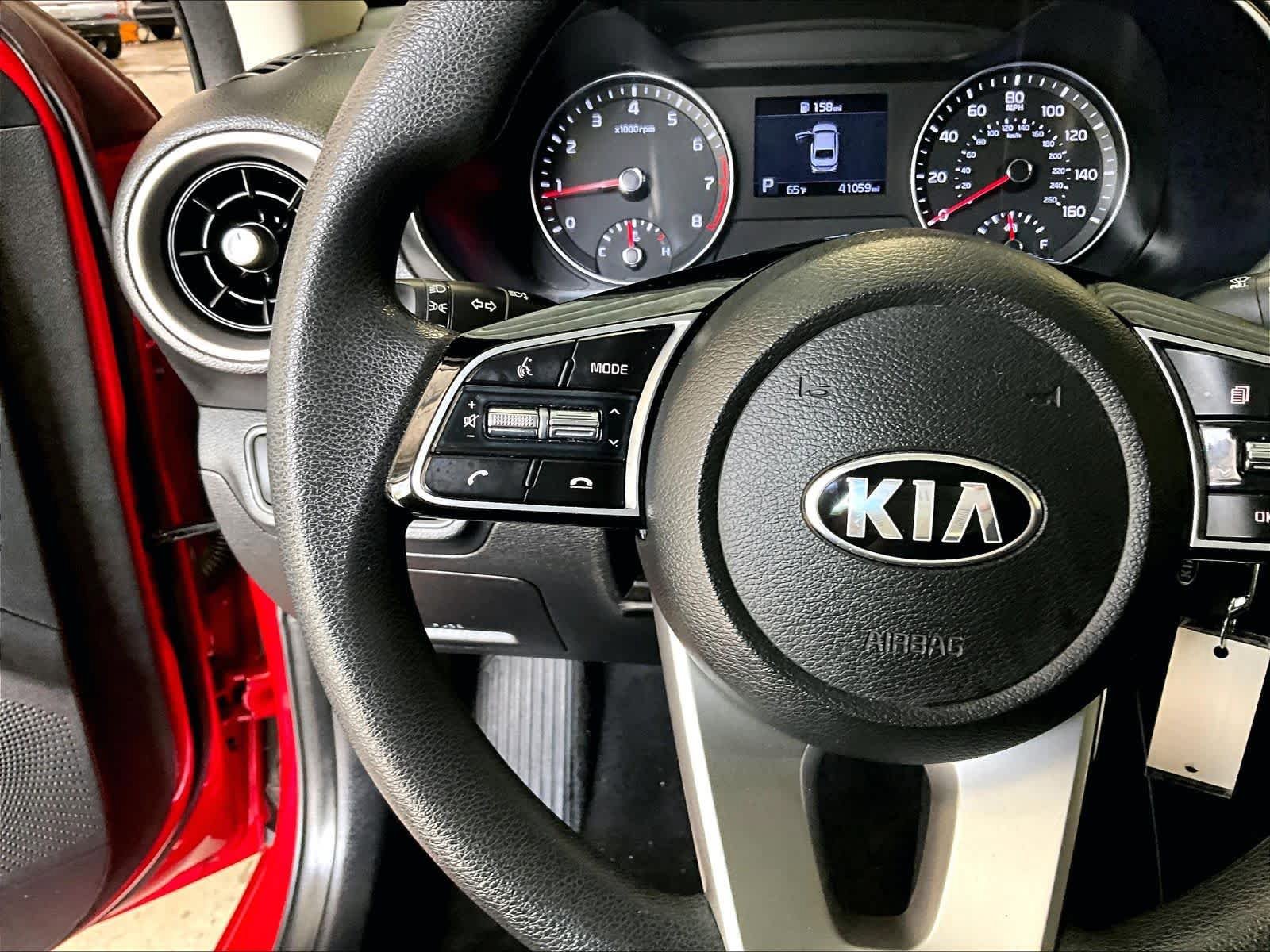 Used 2021 Kia Forte LXS FWD image 23