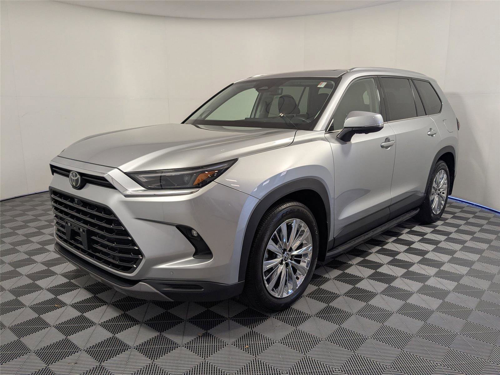 Used 2024 Toyota Grand Highlander Platinum