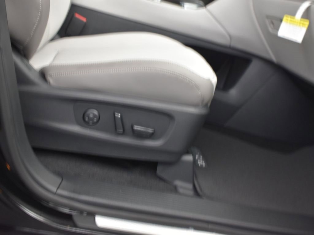 New 2026 INFINITI QX60 Pure w/ Cargo Package image 22