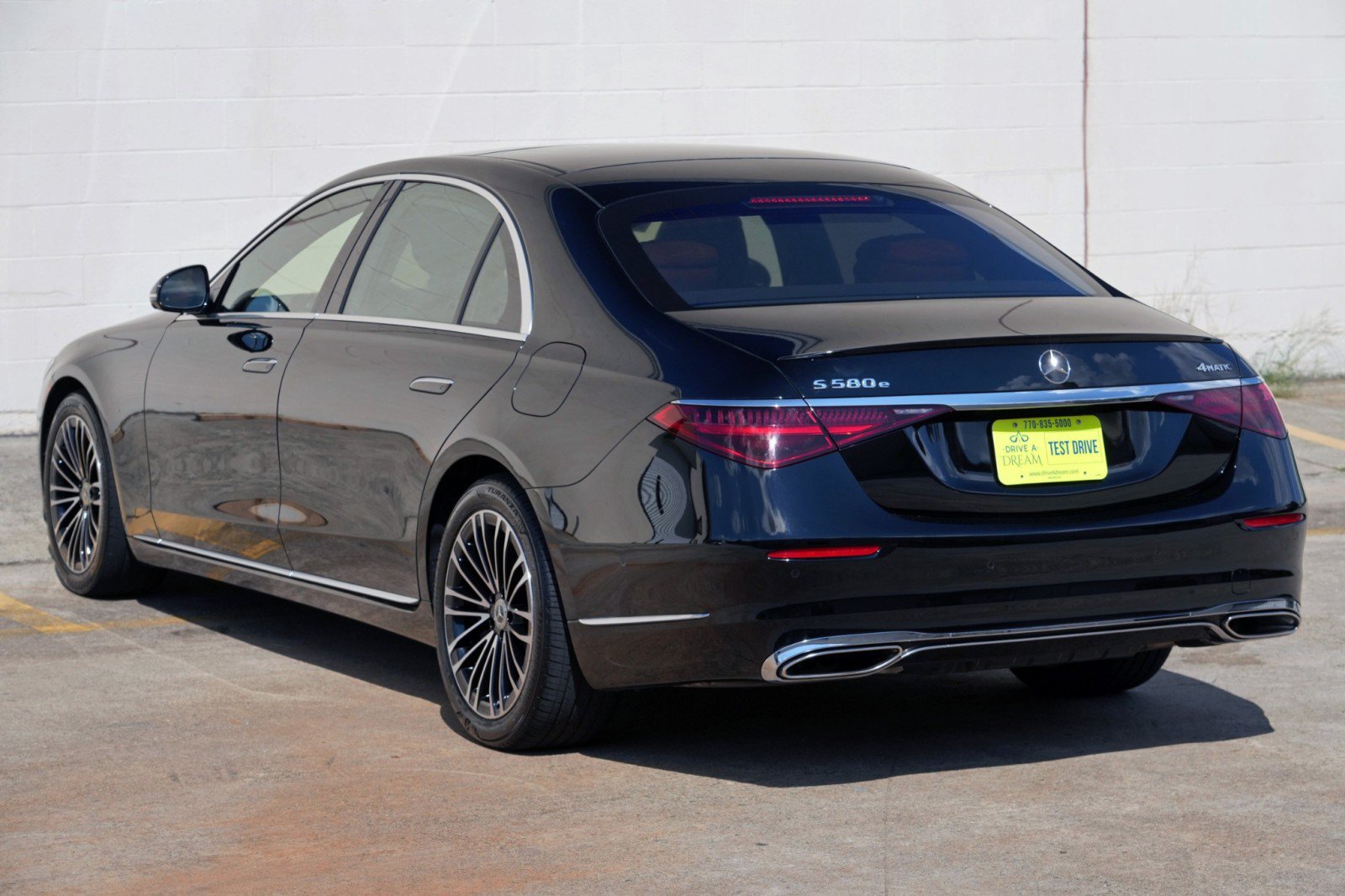 Used 2024 Mercedes-Benz S 580e 4MATIC Sedan image 56