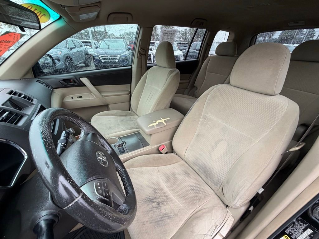 Used 2010 Toyota Highlander 2WD image 10