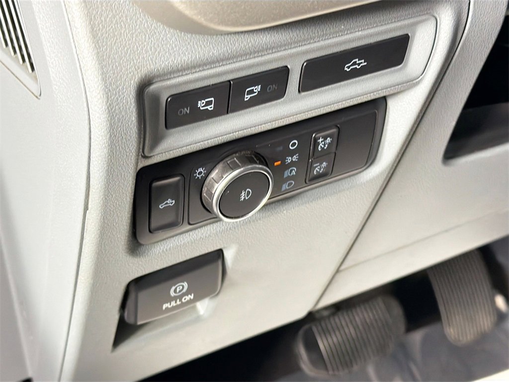 Used 2021 Ford F150 XLT w/ Equipment Group 302A High image 10