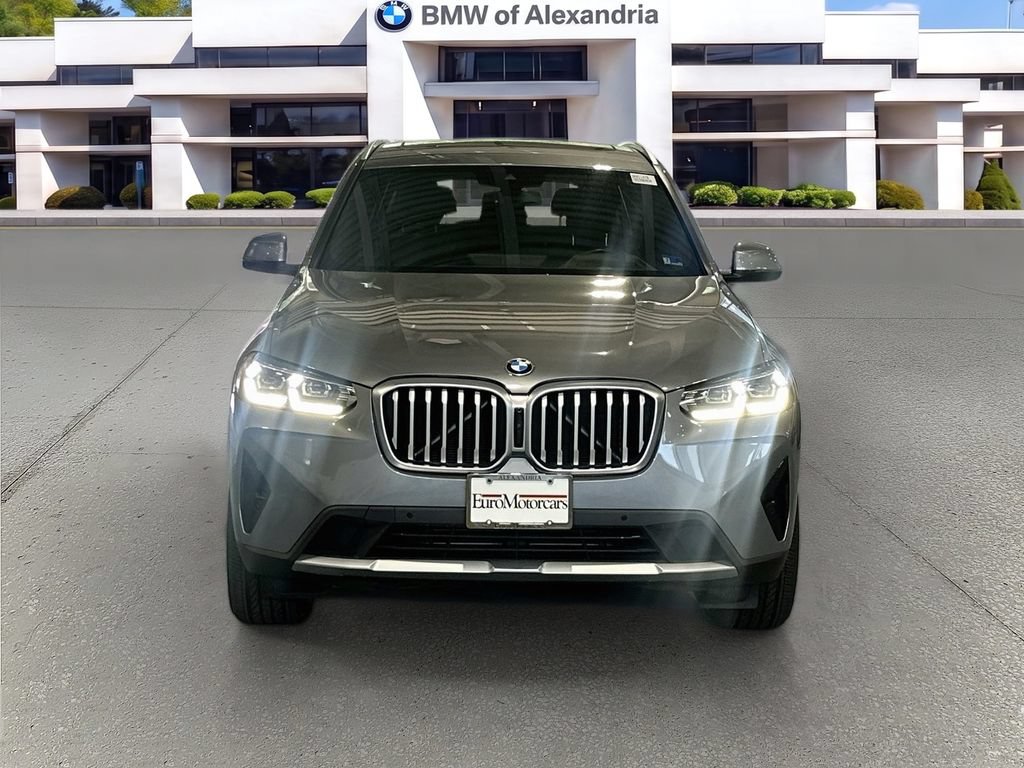 Used 2023 BMW X3 xDrive30i w/ Premium Package AWD/4WD image 2
