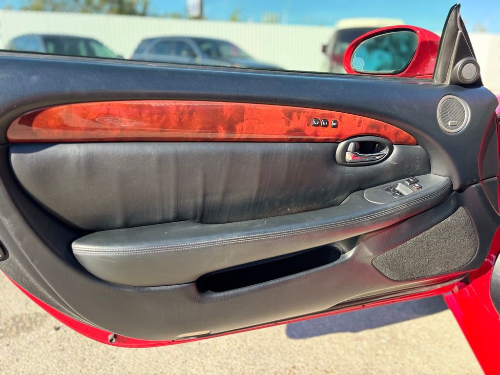 Used 2002 Lexus SC 430 Convertible image 11