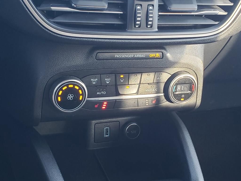 Used 2020 Ford Escape SE image 36