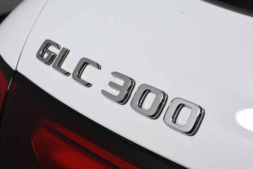 Certified 2026 Mercedes-Benz GLC 300 4MATIC image 36