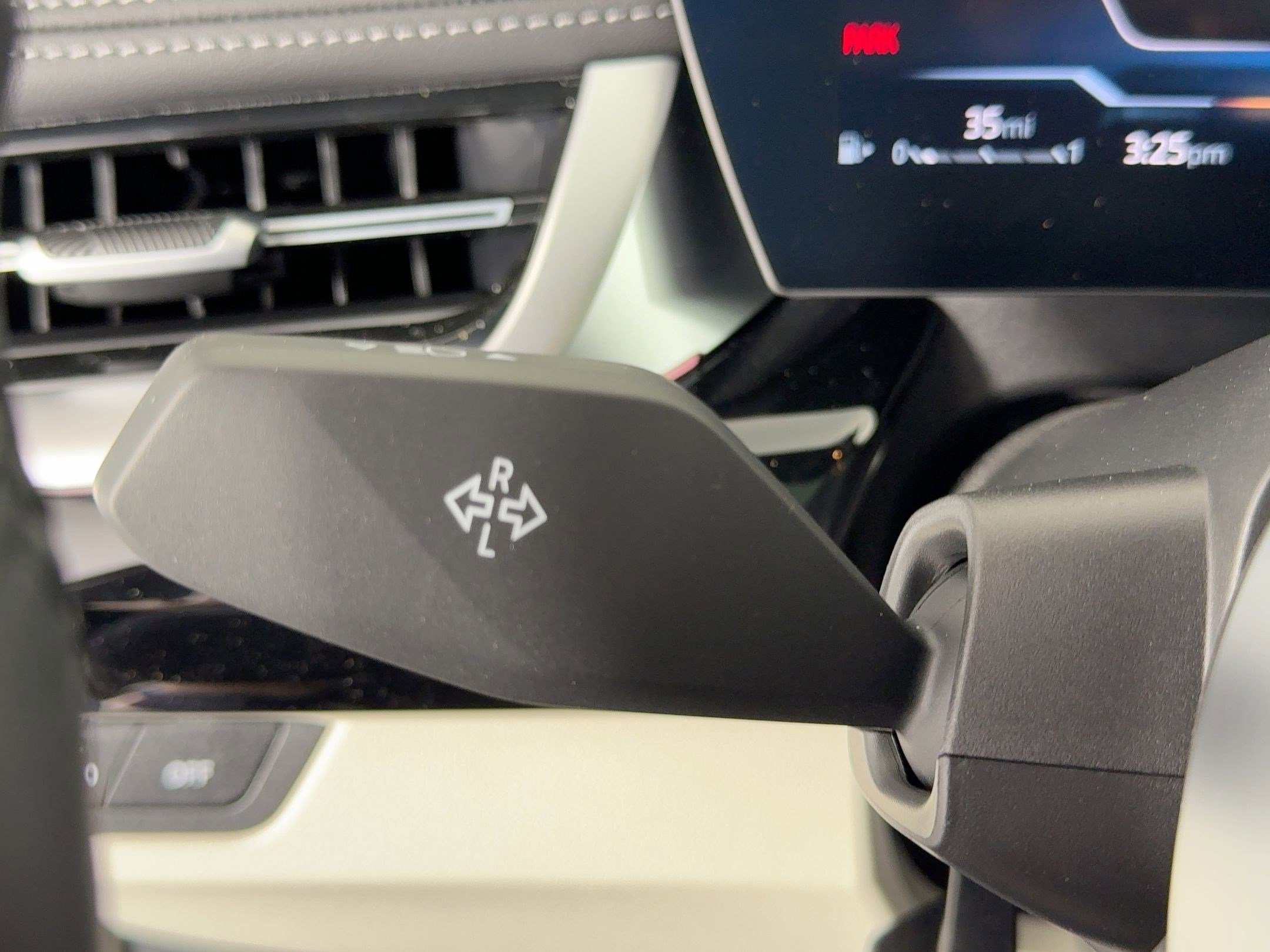 New 2026 BMW X1 xDrive28i w/ Convenience Package image 29