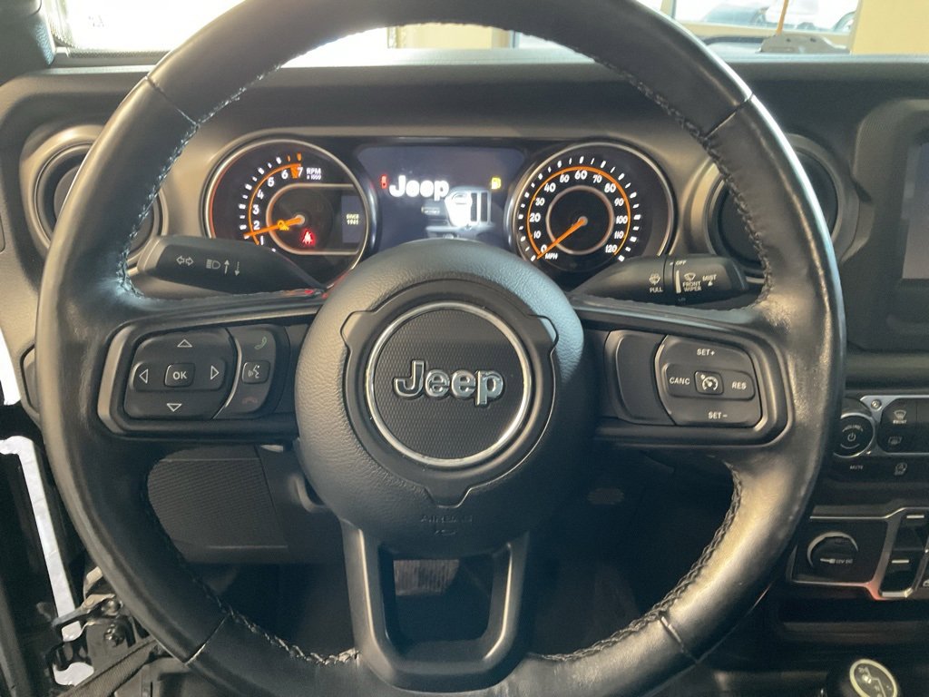 Used 2021 Jeep Gladiator Sport image 12