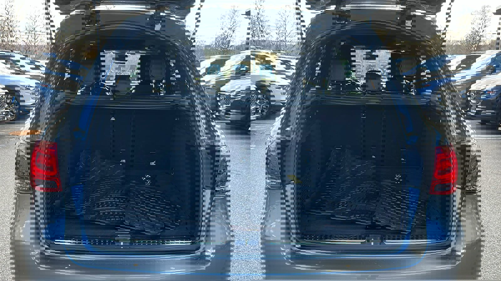 Used 2021 Mercedes-Benz GLC 300 4MATIC image 19