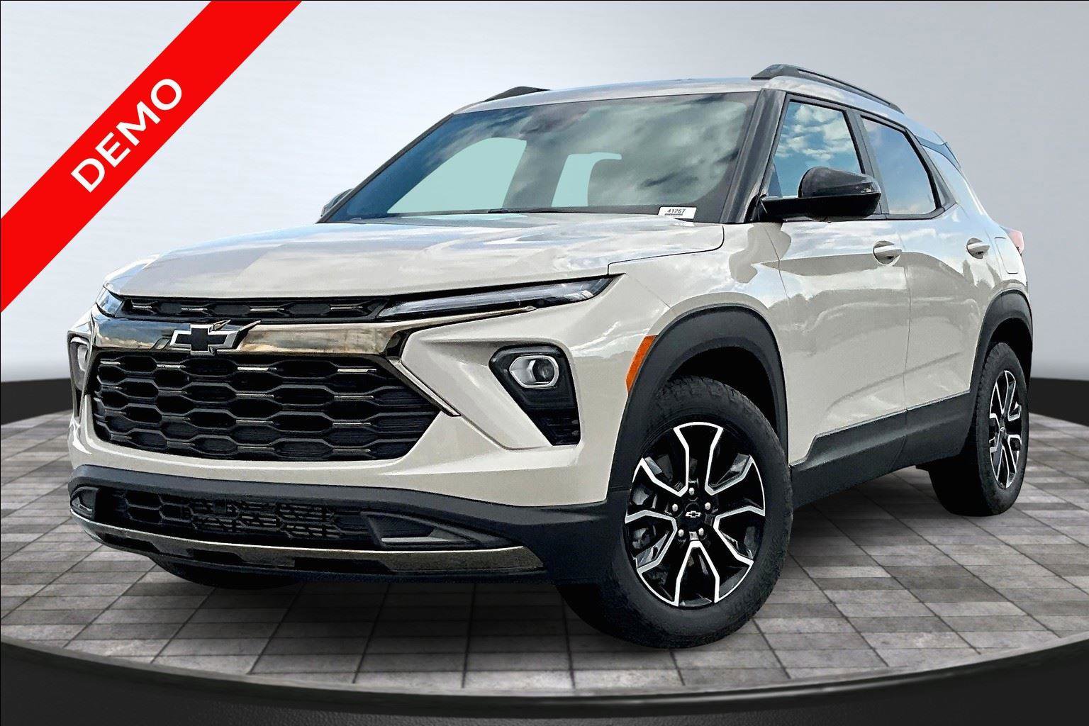 New 2026 Chevrolet TrailBlazer ACTIV w/ Driver Confidence Package image 1